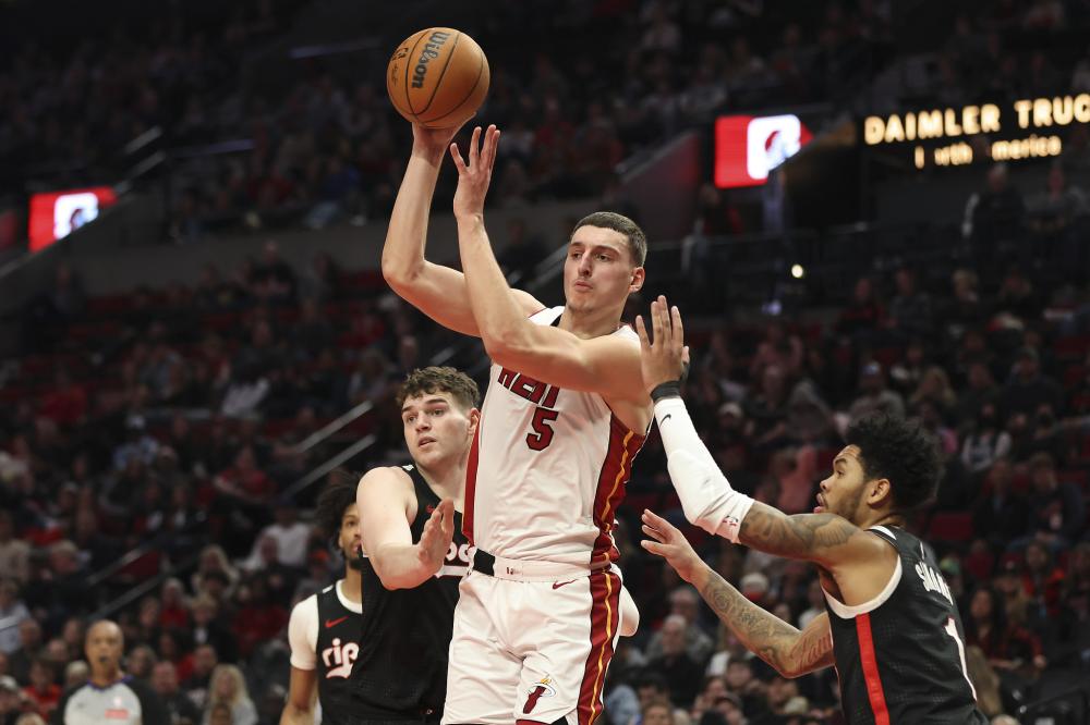 在现代篮球 在现代篮球