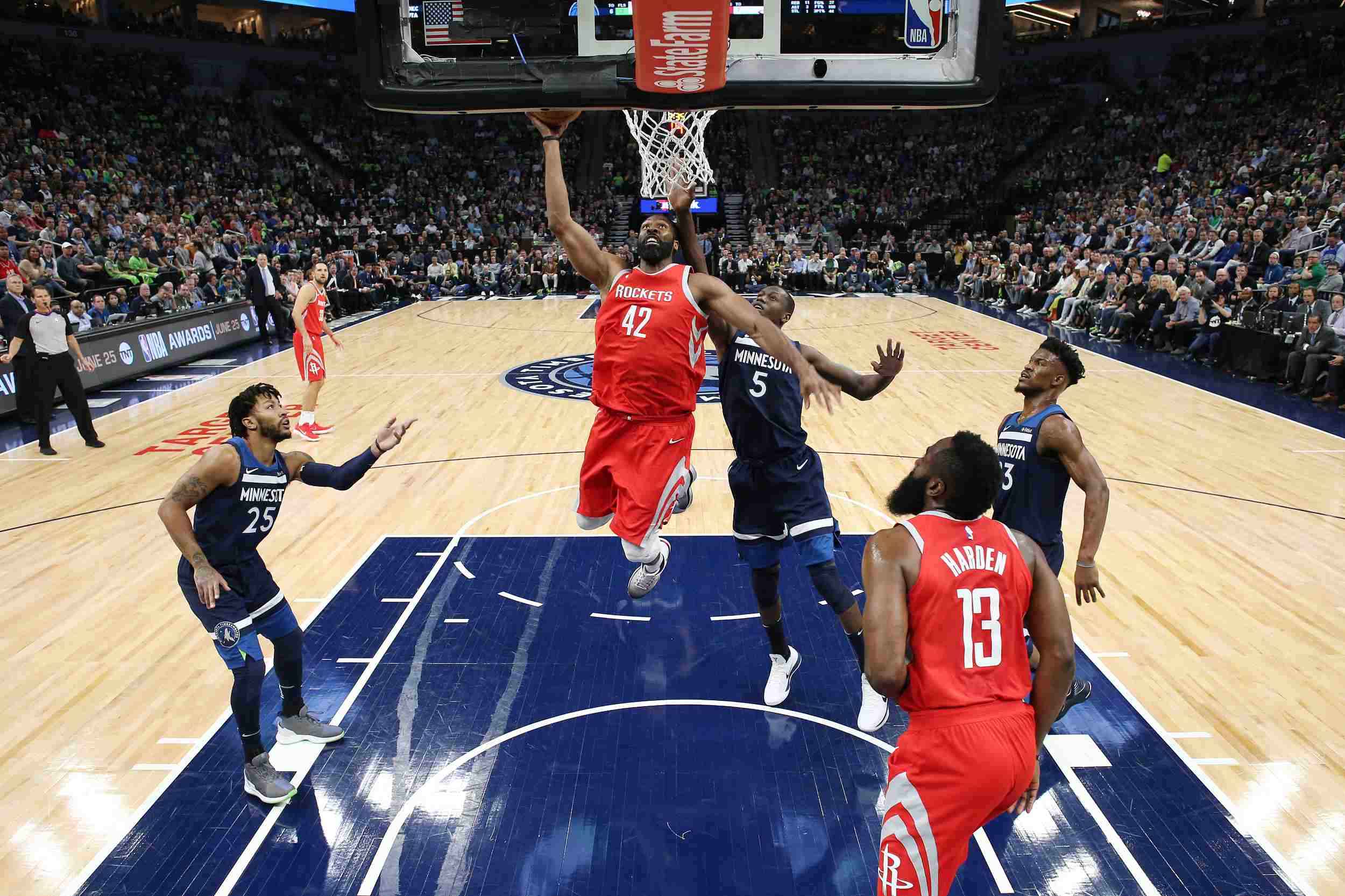 功抑制了国 功抑制了国