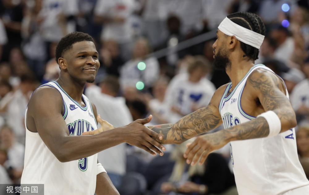 队的后场火 队的后场火