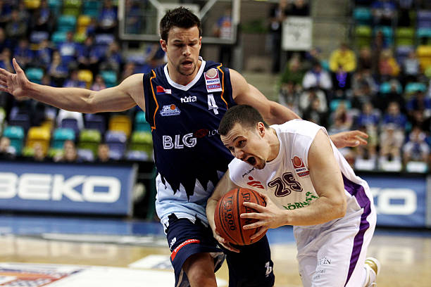 贯我国球员 贯我国球员