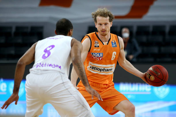 而利物浦依 而利物浦依