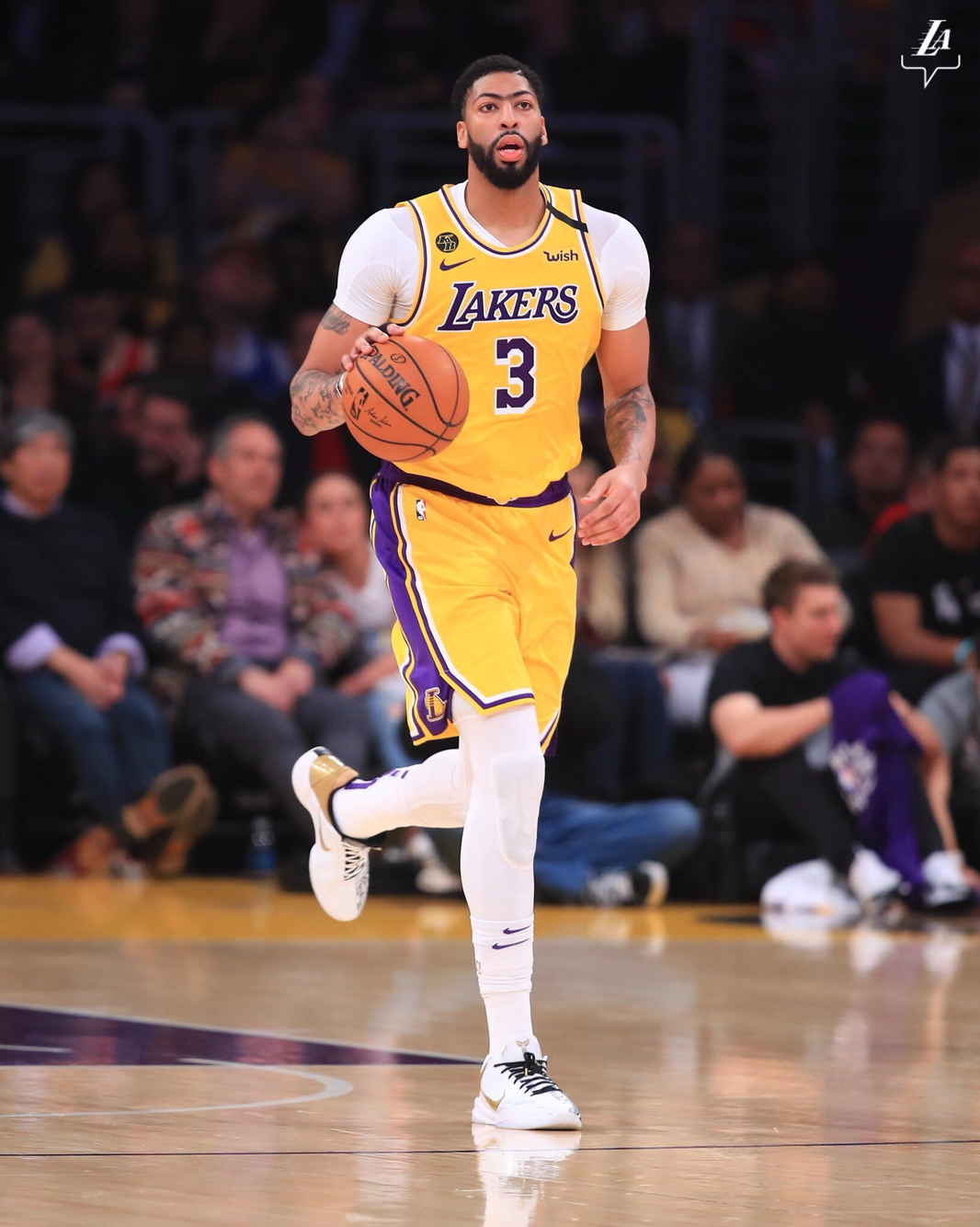 乌兹别克斯 乌兹别克斯